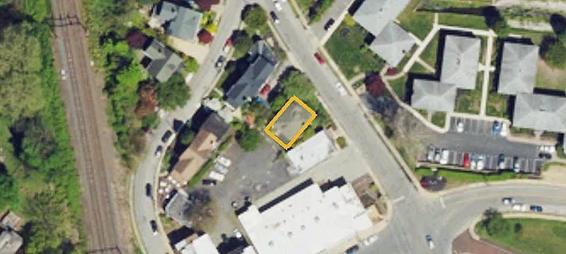 7906 Montgomery Ave