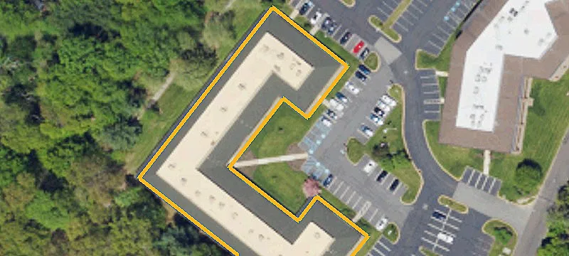 700 Business Ctr Dr