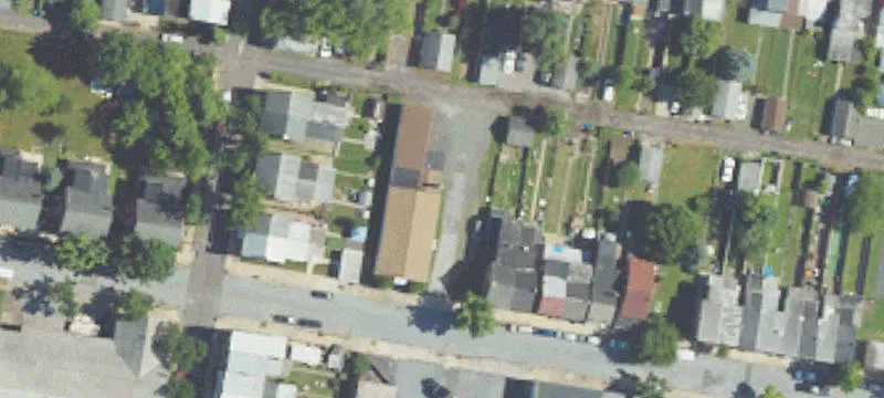 415 Laurel St