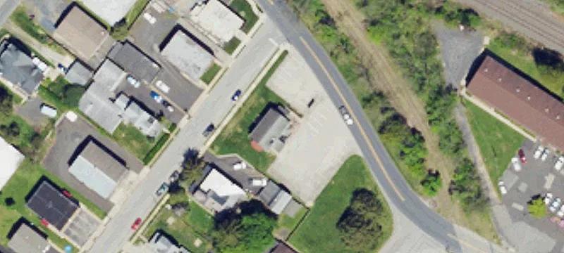 100 Plymouth Ave