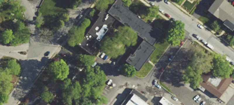 416 Logan St