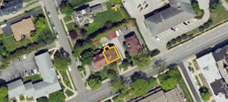 9 Montgomery Ave