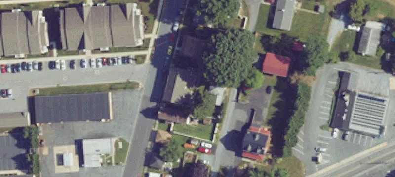 9 Cameron Ave
