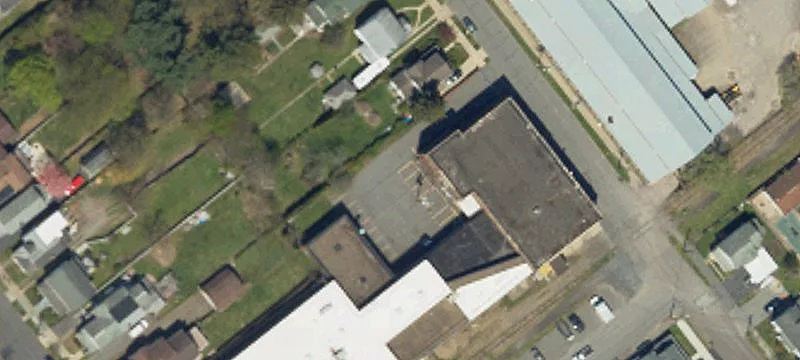 527 Montgomery Ave