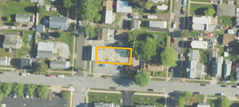 101 Carre Ave