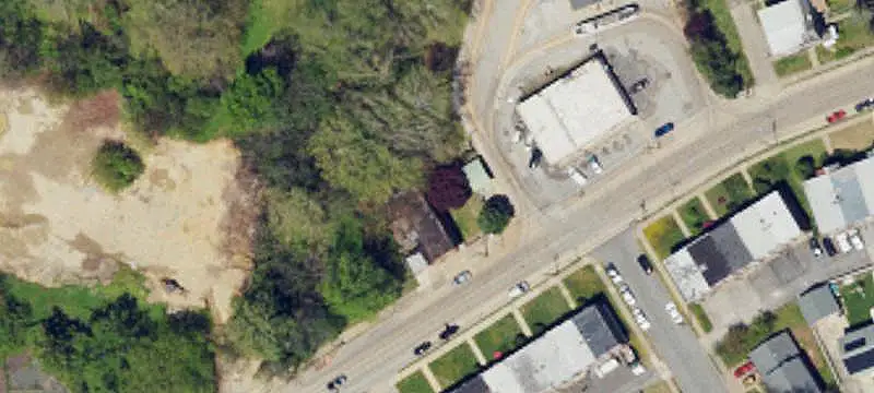 303 Chester Ave