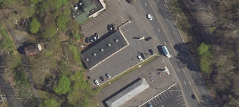 121 Memorial Hwy