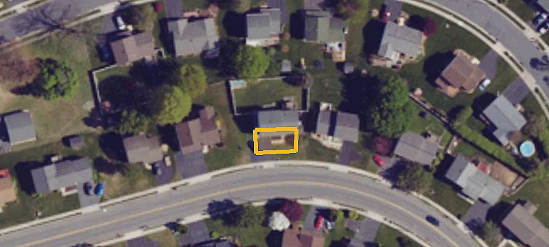 609 Shady Ln