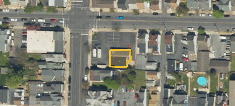 746 New St