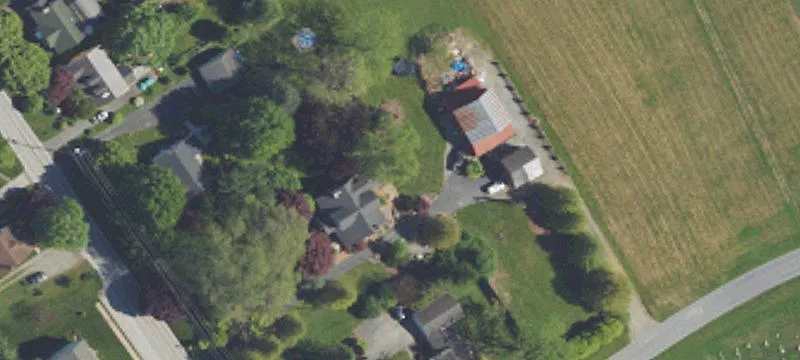 106 Scroggy Rd