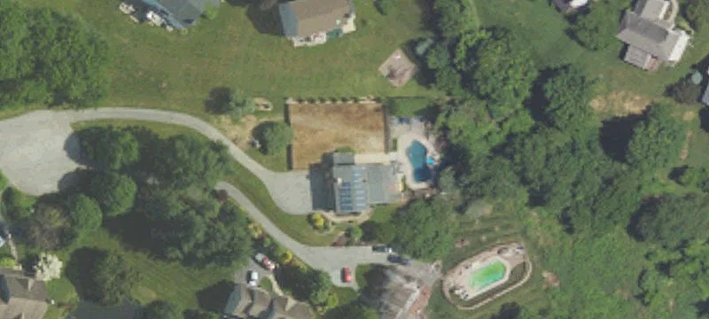 640 Herrs Ln