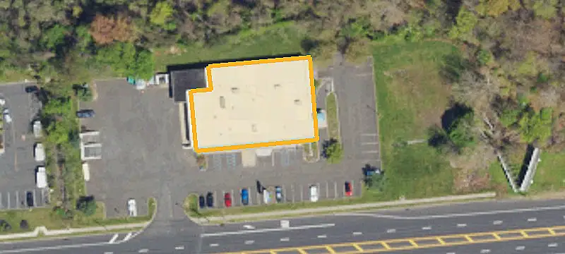 557 Lincoln Hwy
