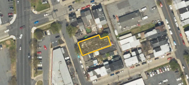 33-37 3rd St