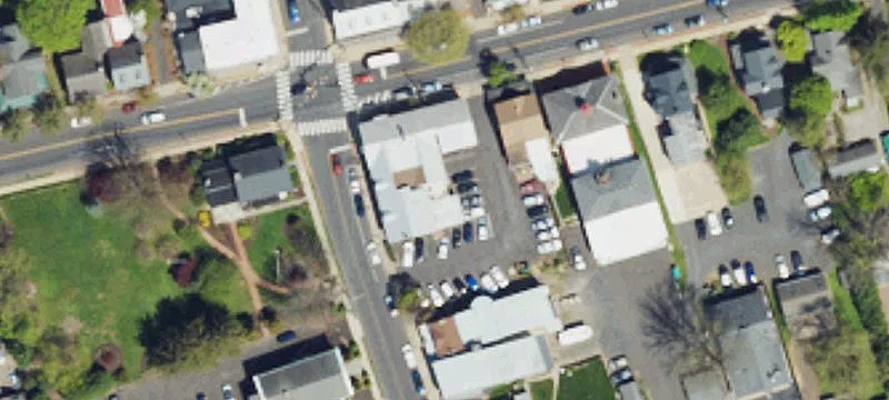106 Maple Ave