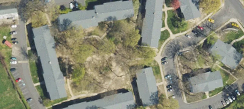 490 Plz Blvd