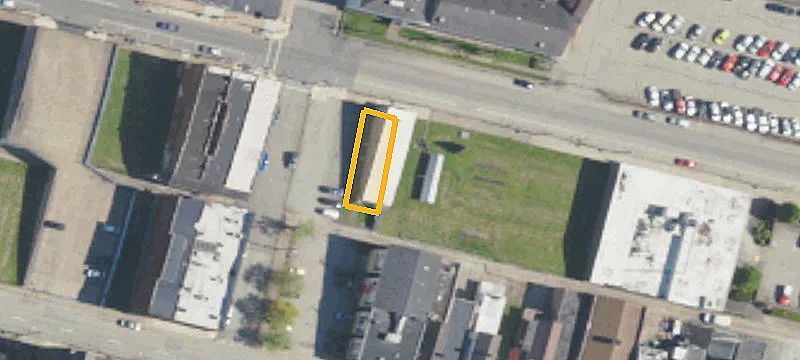 370 Donner Ave