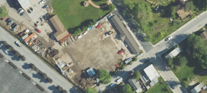 411 Smiley St