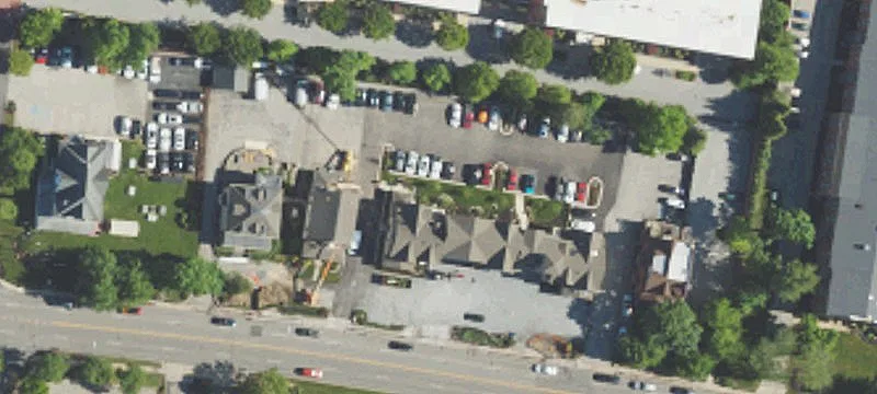 409 Lancaster Ave