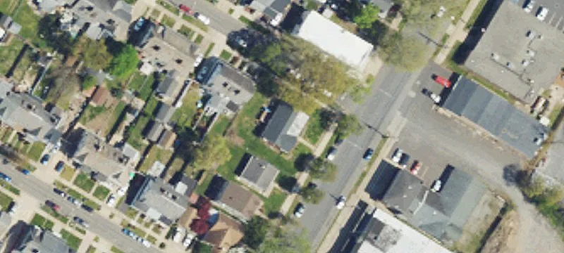 1621 Farragut Ave