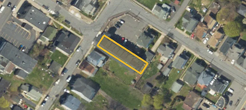 970 Rdg Ave