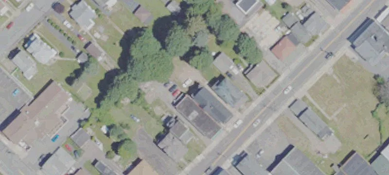 825 Main St