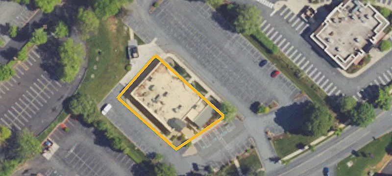 945 Woodland Rd