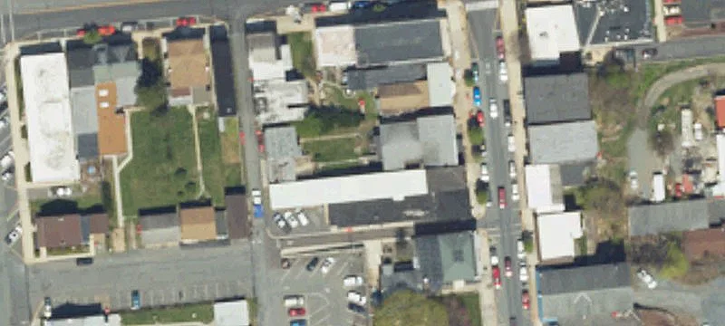 124 1st St