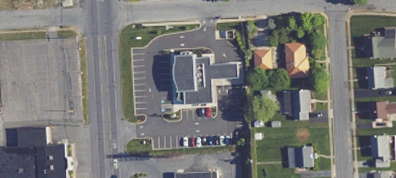4453 5th St Hwy