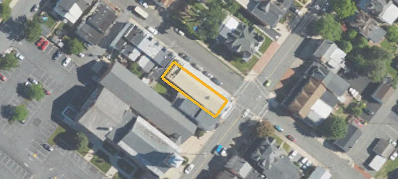 61 Reading Ave