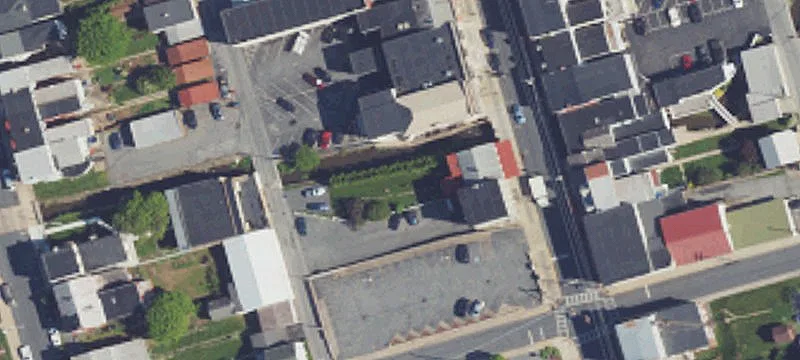 68 4th St