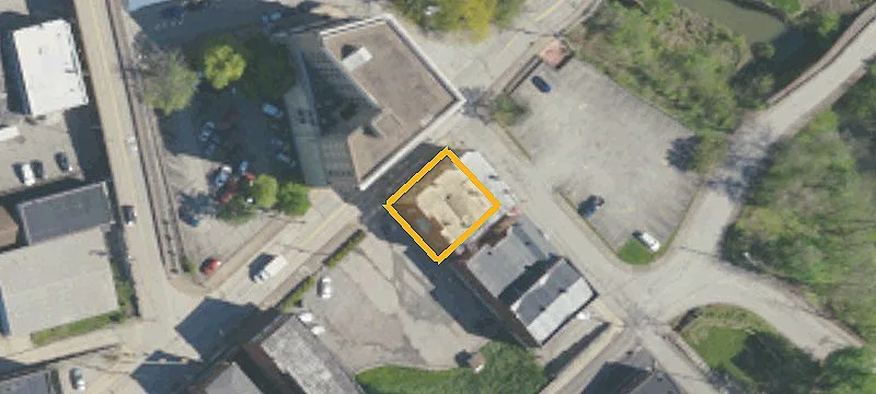 101 High St