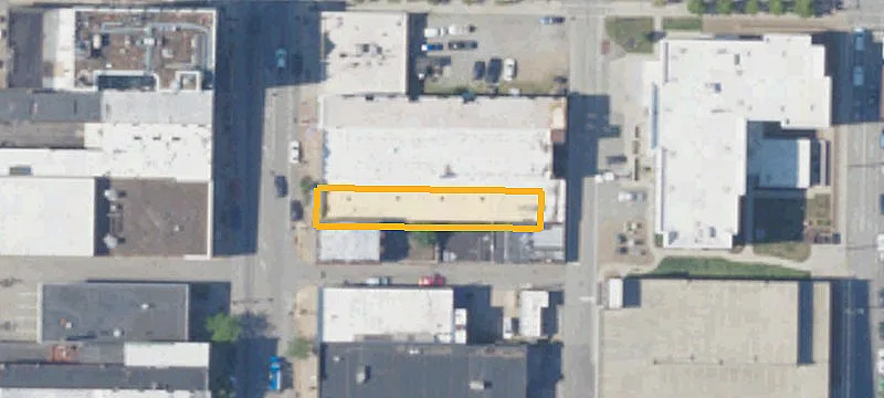 121 Main St