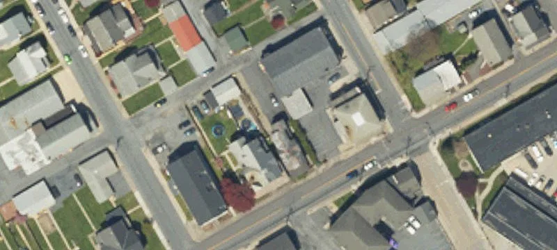 5209 Main St