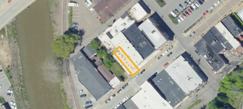 21 Main St