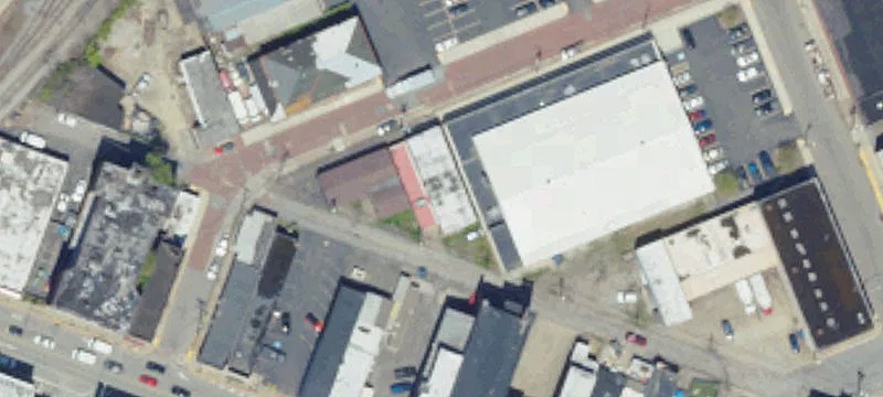 421 Locust St