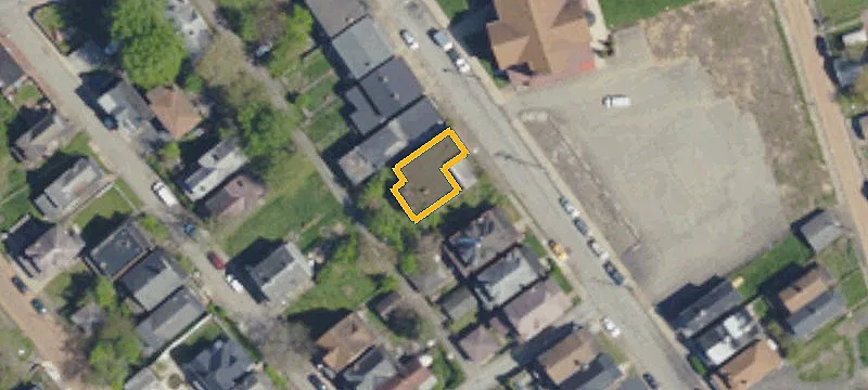 18 Auriles St
