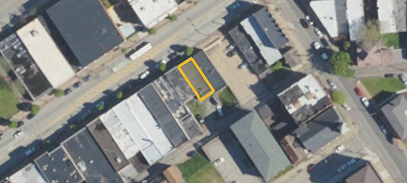 330 8th Ave