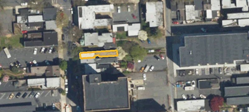 67 4th St