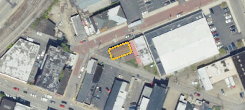 423 Locust St