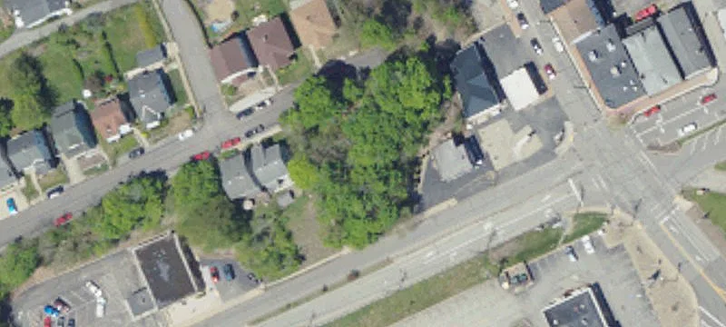 710 Ctr Ave