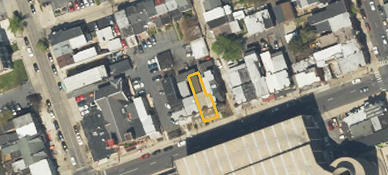 829 Linden St