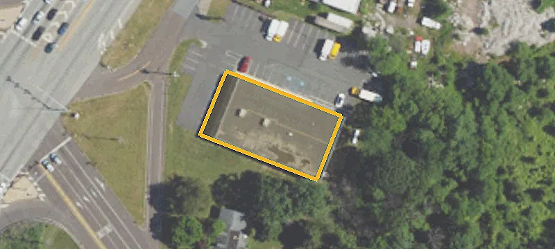 908 Commerce Dr