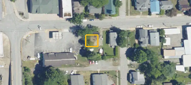 403 Main St