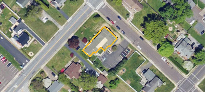 850 Main St