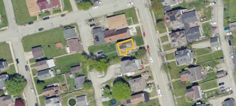 719 Main St