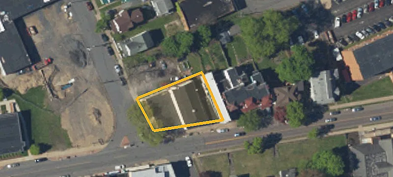 212 Main St