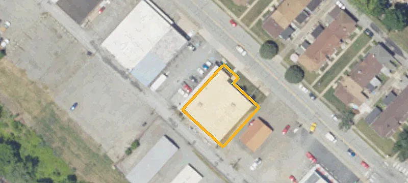 1124 Midland Ave