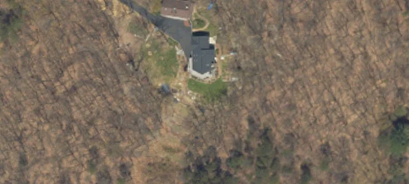 735 Overlook Dr