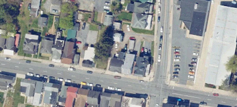 213 Lincoln W Way