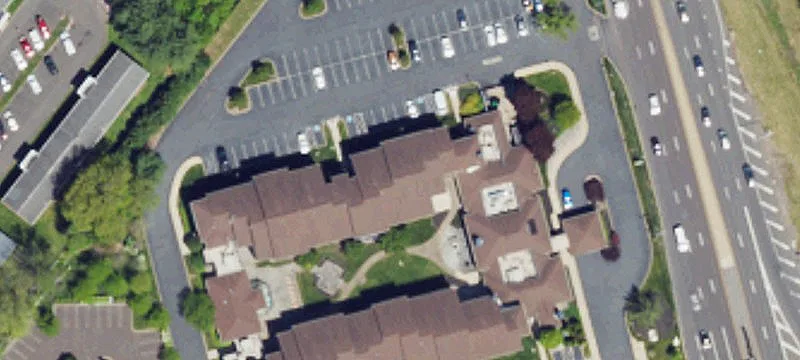 2350 Easton Rd